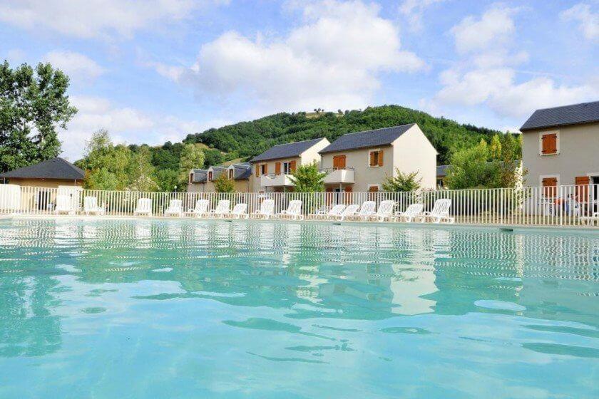 T3 La Savane Saint Geniez D'Olt 2 Piscines Chauffees Dans Une Charmante Residence De Vacances Экстерьер фото